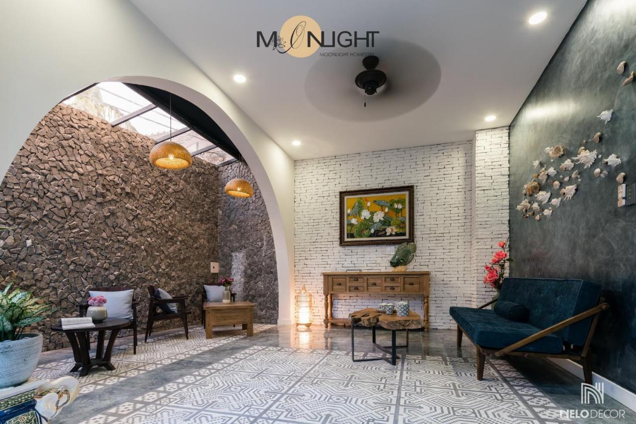 Отель Moonlight Фантхьет Экстерьер фото